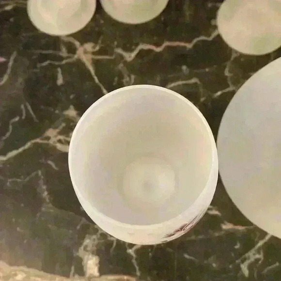 Vintage Frosted Glass Wine Decanter & Glass Set - Picture 13 of 16